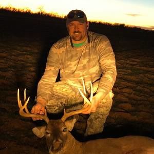 Meet your Posher, Lee